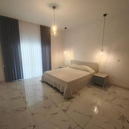 Carina Mansion Apartament