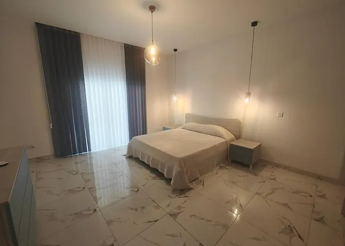 Carina Mansion Apartament